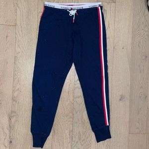 THE Tommy Hilfiger Joggers